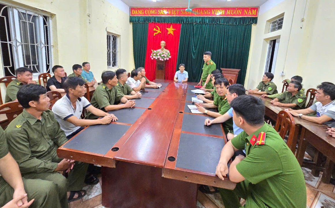 Công an xã Lạc Phượng: Quyết tâm đảm bảo an toàn tuyệt đối về người và tài sản cho Nhân dân